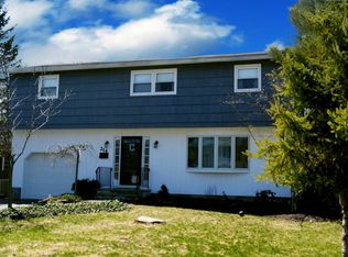 214 Haywood Rd, Syracuse, NY 13219