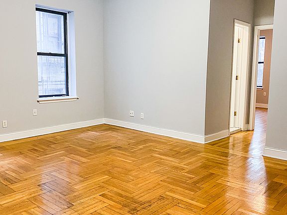 2nd image of 596 Edgecombe Ave #2DD