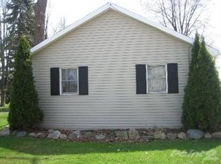 23732 E Main St, Armada, MI 48005