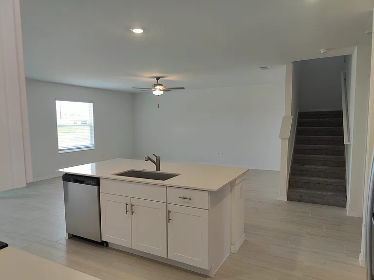 32309 Wishing Haven Dr — Photo 4