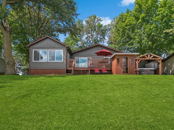 10654 Imhoff Ave NW, Annandale, MN 55302