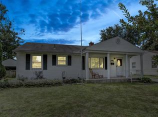 2745 La Rosa Dr, Grove City, OH