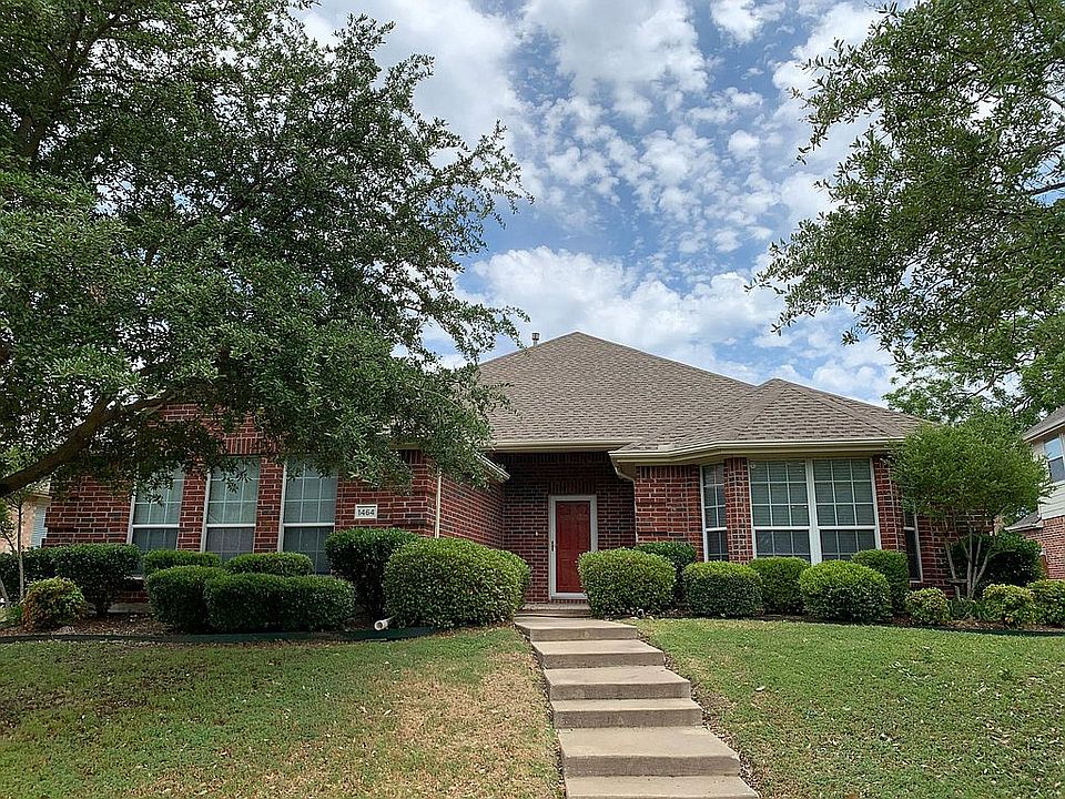 1st image of 1464 Brittany Way