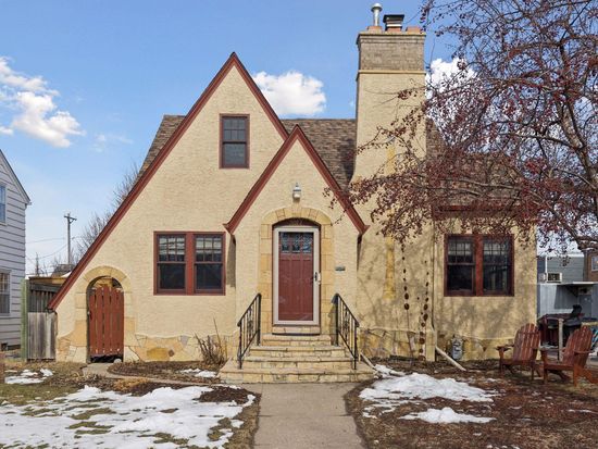 2077 Scheffer Ave, Saint Paul, MN 55116