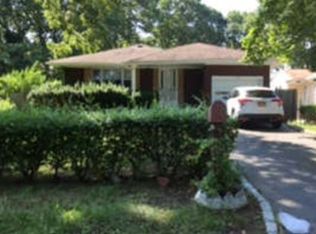 110 Mastic Blvd W, Shirley, NY 11967