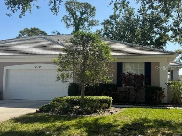 909 Barclay Ct, Venice, FL 34293