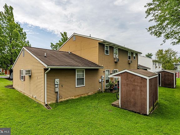 4th image of 63 Akron Rd #69