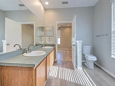 15514 Telford Spring Dr — Photo 10