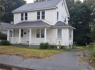 12 Courtland Ave, Waterbury, CT 06705