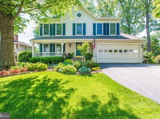 4037 Autumn Ct, Fairfax, VA 22030