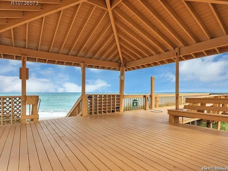 10600 S Ocean Dr #2 — Photo 35