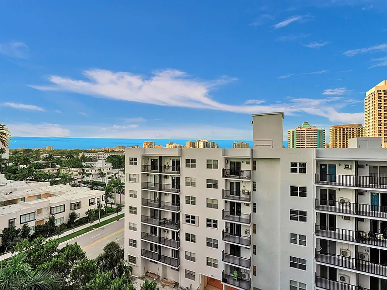 3101 Bayshore Dr #602 — Photo 20