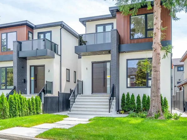 6512 Grant St #2, Burnaby, BC V5B 2K8