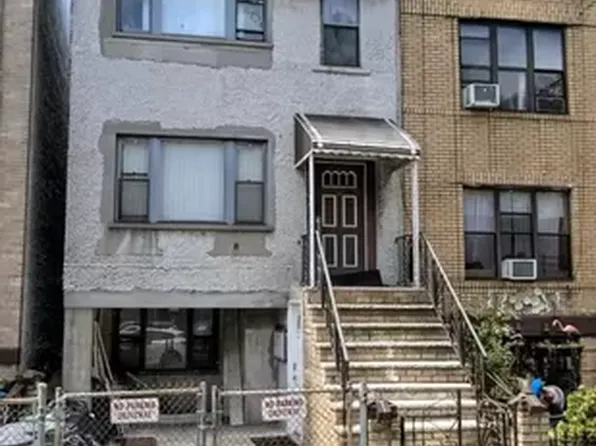 340 52nd St, Brooklyn, NY 11220
