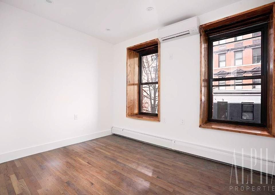 1st image of 305 E 105th St APT 2C