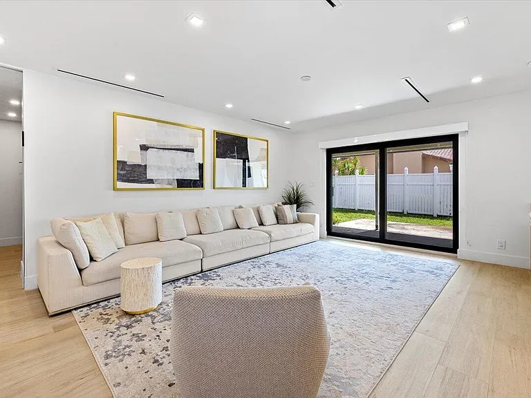 6897 Terra Tranquila Dr — Photo 14
