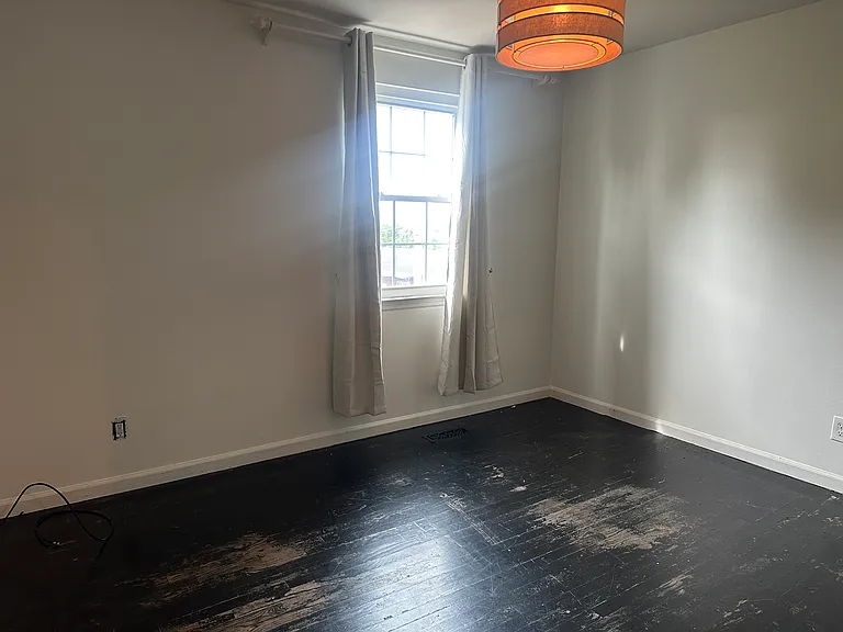 727 Brentwood Point — Photo 16