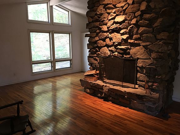Upstairs Living room