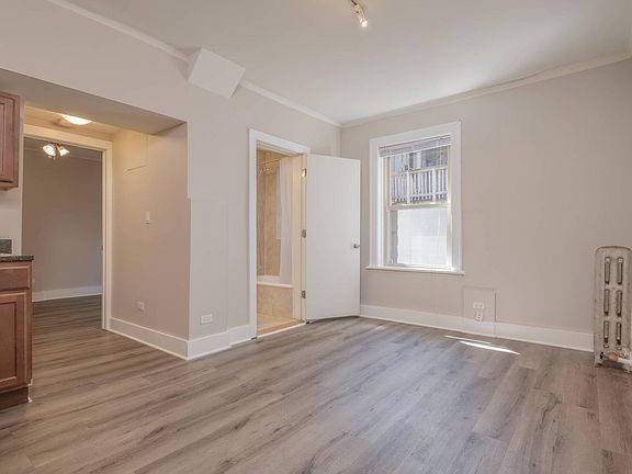 2nd image of 4706 N Beacon St APT 412