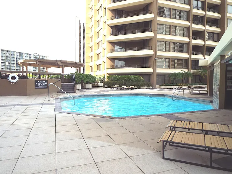 1778 Ala Moana Blvd #2610 — Photo 12