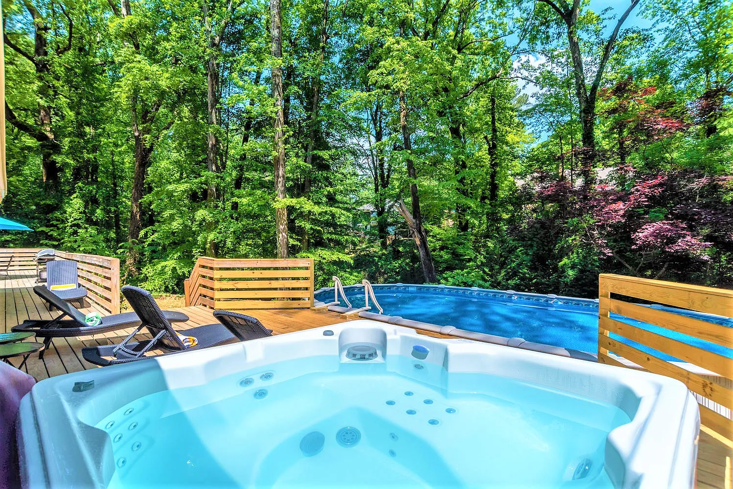 6 bed, 3.5 bath, 3638 sqft, $5,900 — Photo 1