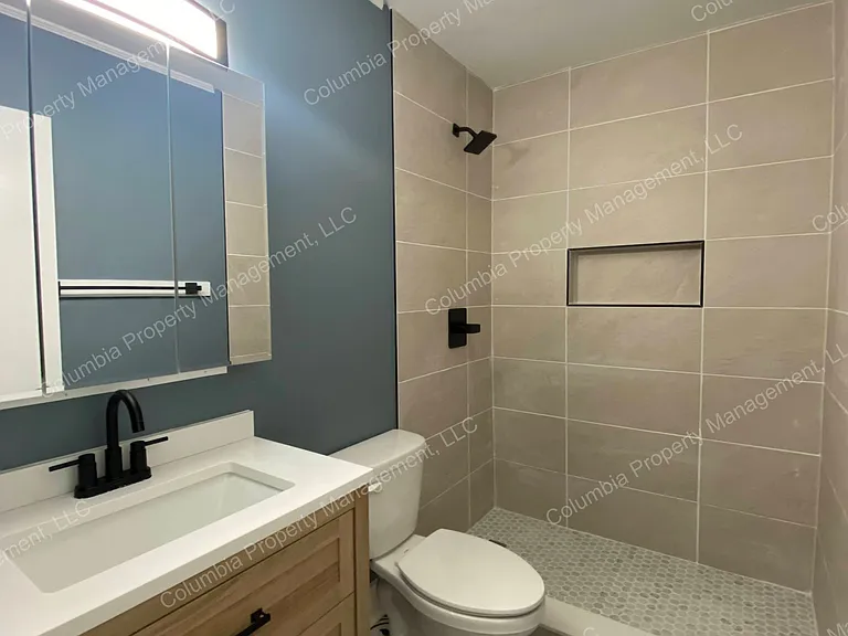 527 Georgia St — Photo 18