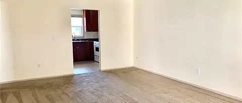 3rd image of 107 N 1st St APT B