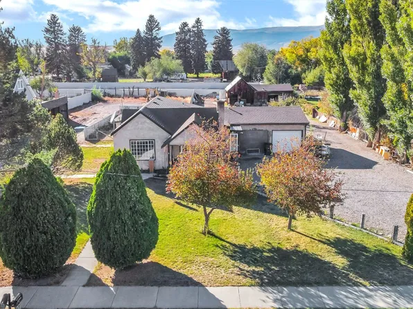 137 N Main St, Monroe, UT 84754