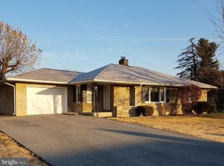 18424 Woodside Dr, Hagerstown, MD