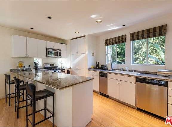 4th image of 2360 Mariscal Ln
