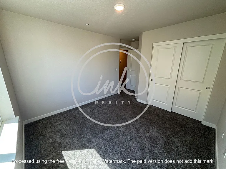 608 Crossing Cir — Photo 8