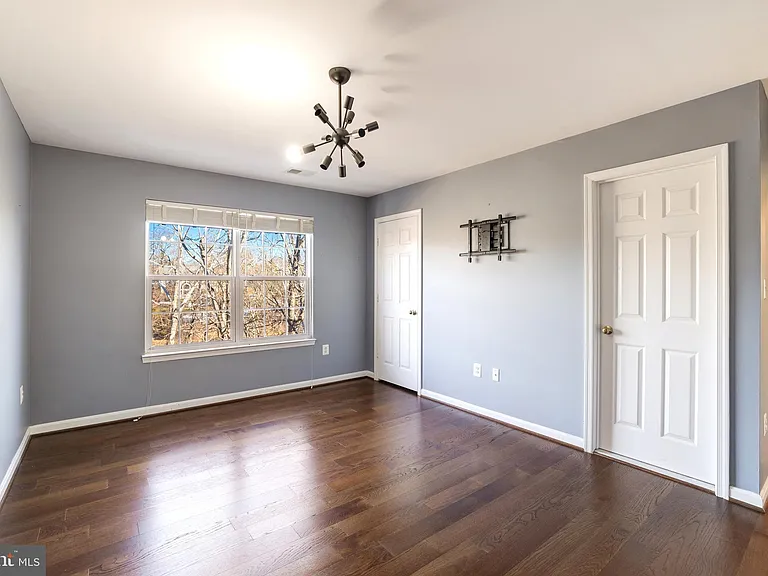 43258 Meadowood Ct — Photo 34