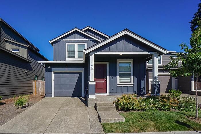 1st image of 10521 NE 121st Ave