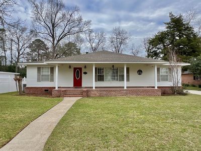 402 W Fulton St, Hartford, AL, 36344