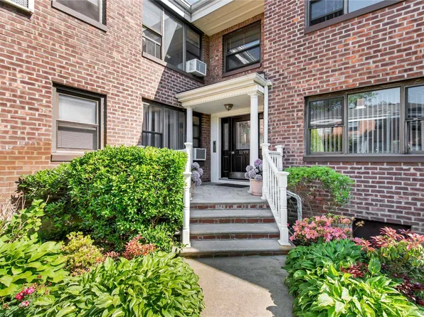 1199 East Broadway #J-13, Hewlett, NY 11557