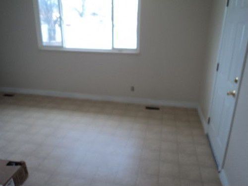2nd image of 4661 S Radcliffe St