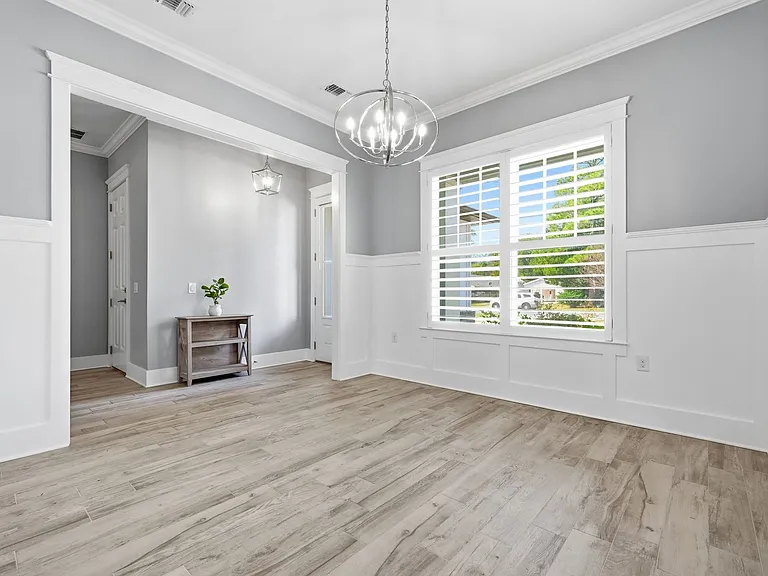 131 Magnolia Ave — Photo 5