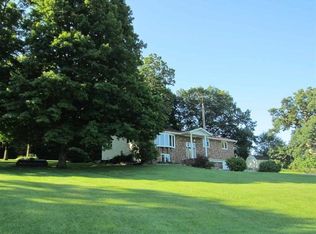 W4115 Haney Rd, Monroe, WI 53566