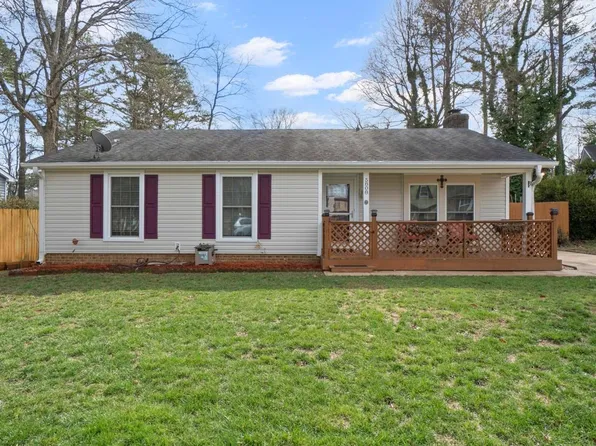 5808 Sunset Chase Ln, Charlotte, NC 28212