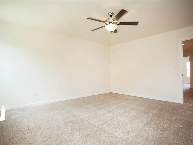 4505 Almanor Cir — Photo 29