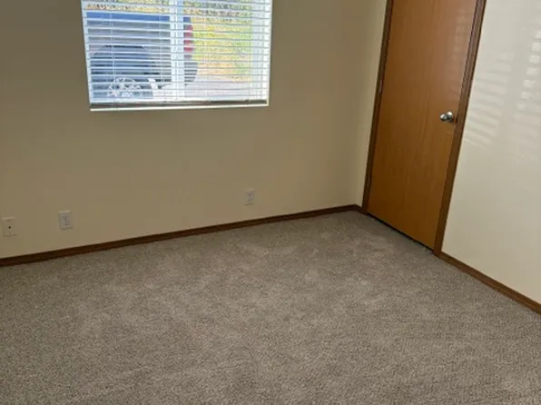 4206C 112th St E, Tacoma, WA 98446