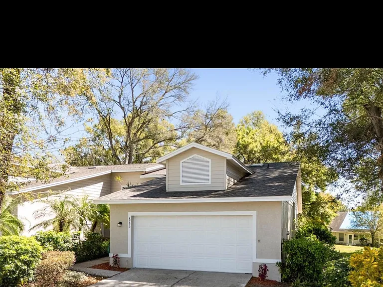 8722 Village Green Blvd — Photo 15