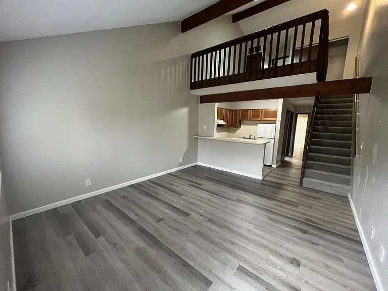 57 Village Ct #72 — Photo 1