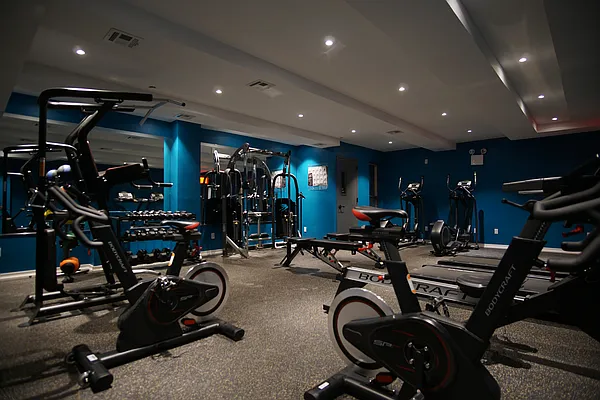 Rented by Lofts and Flats LLC | media 39