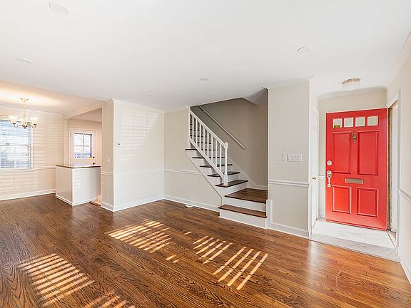 3rd image of 3093 S Woodrow St