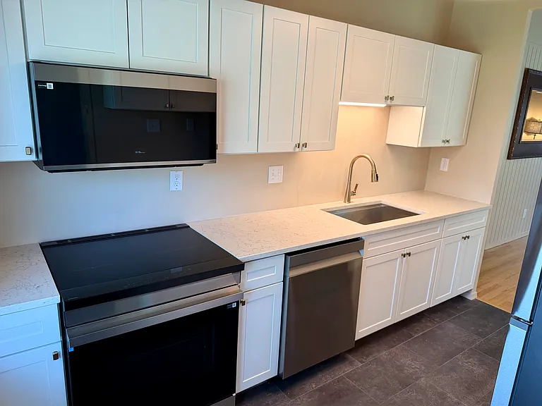 812 Kehrs Mill Rd — Photo 3
