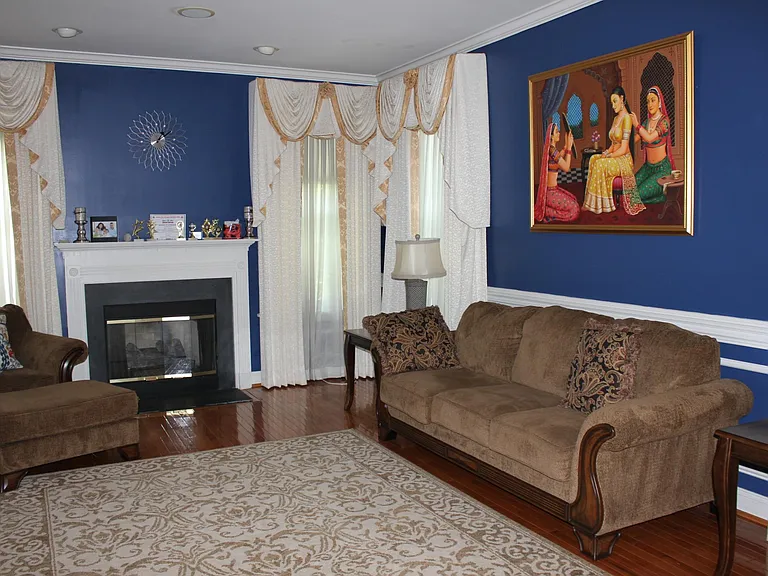 301 Lea Dr — Photo 4