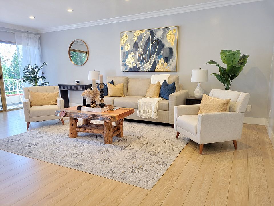 1st image of 910 S Holt Ave #100