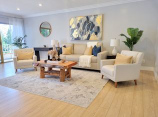 910 S Holt Ave #100, Los Angeles, CA 90035