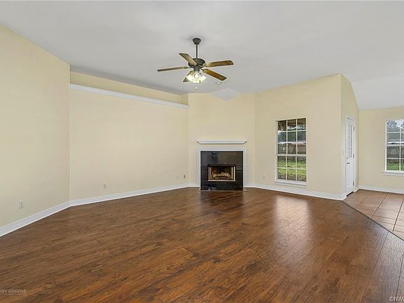 3rd image of 8454 Old Mooringsport Rd